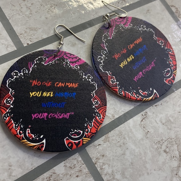 4 for $19 - Picture 3 of 16